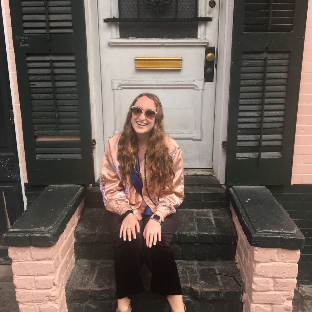 Meet your Posher, Julia